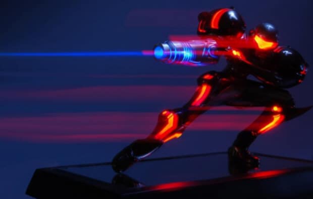 Phazon Suit Samus collectible figurine statue lights up. From First 4 Figures