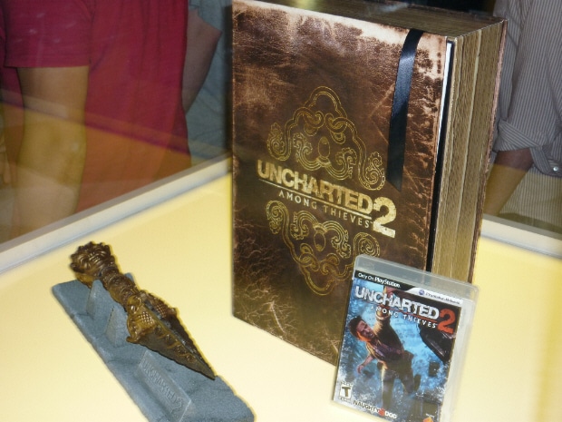 Uncharted 2 Fortune Hunter Special Collector's Edition