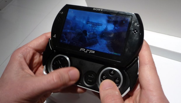 PSP Go being played