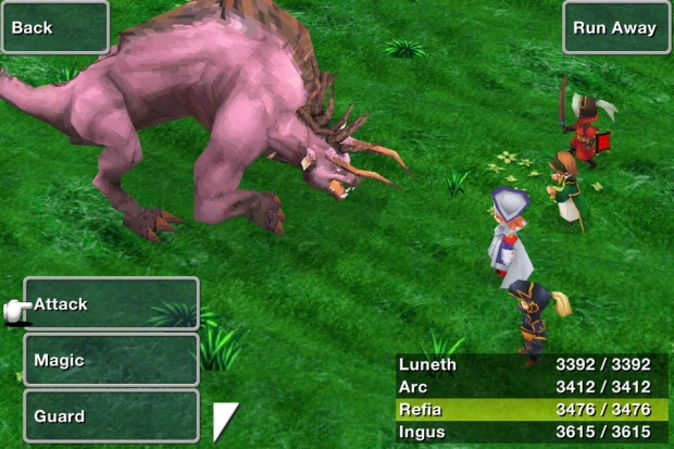 Final Fantasy III iPhone gameplay screenshot of touchscreen controls (iPod Touch, iPad)