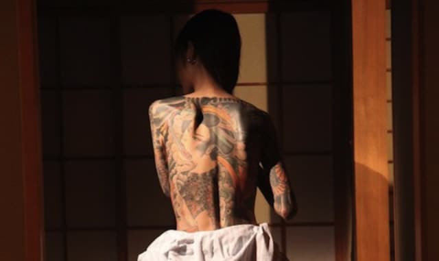 Sexy Yakuza Girl Tattoo