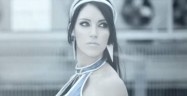 Kitana Live-Action Model Mortal Kombat Vita Promo