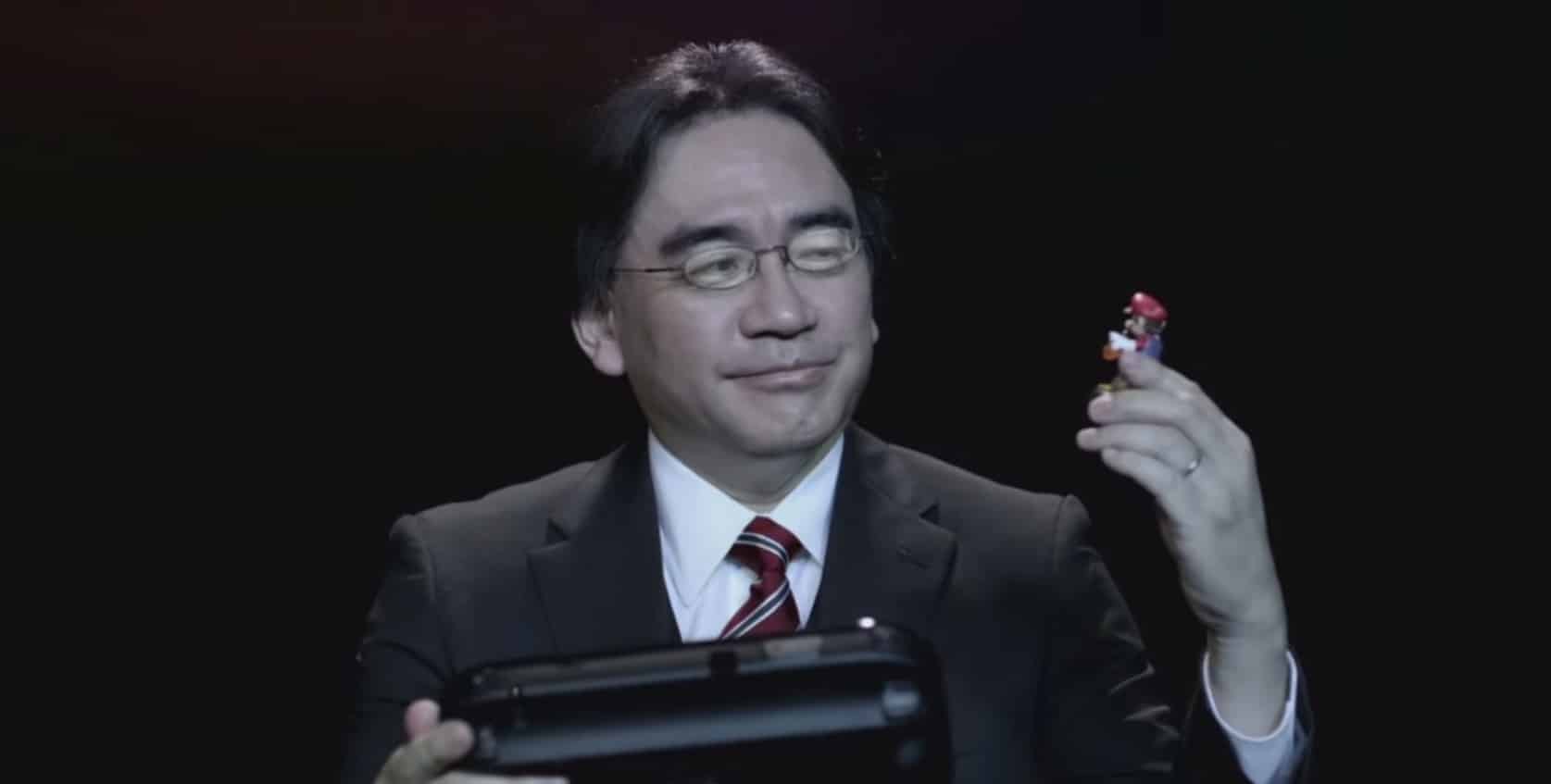 Amiibo Iwata Mario vs Reggie